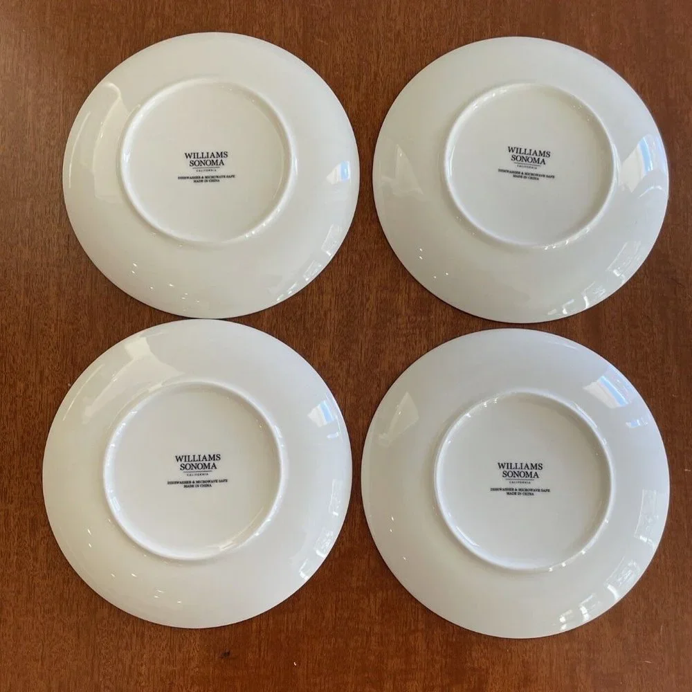 Williams Sonoma Isla Appetizer Plates Set of 4 NEW